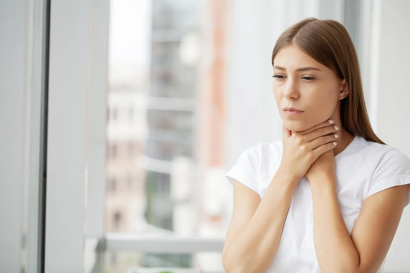 Thyroid Disease in Women: Symptoms Across Life Stages
